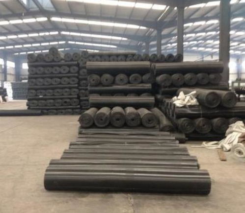 復(fù)合土工材料報(bào)價(jià)及針刺地毯廠家選購(gòu)指南